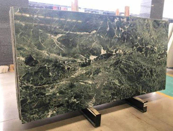 Verde Alpi marmor